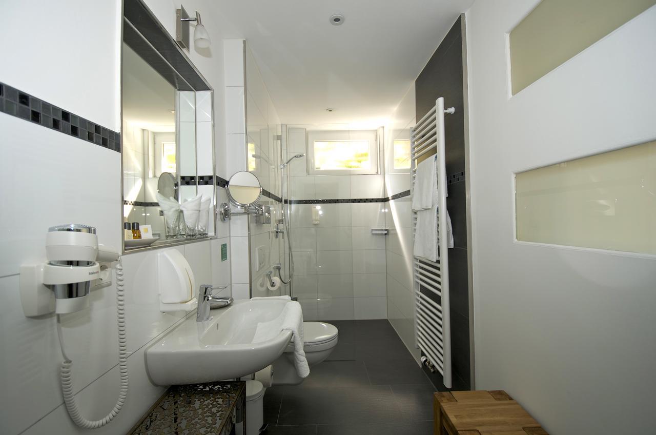 Boutique Hotel Friesinger クレスブロン・アム・ボーデンゼー エクステリア 写真